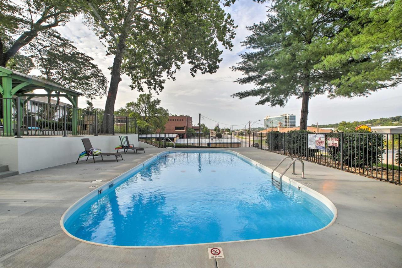 Branson Cottage With Pool Access About 2 Mi To The Strip Exterior foto