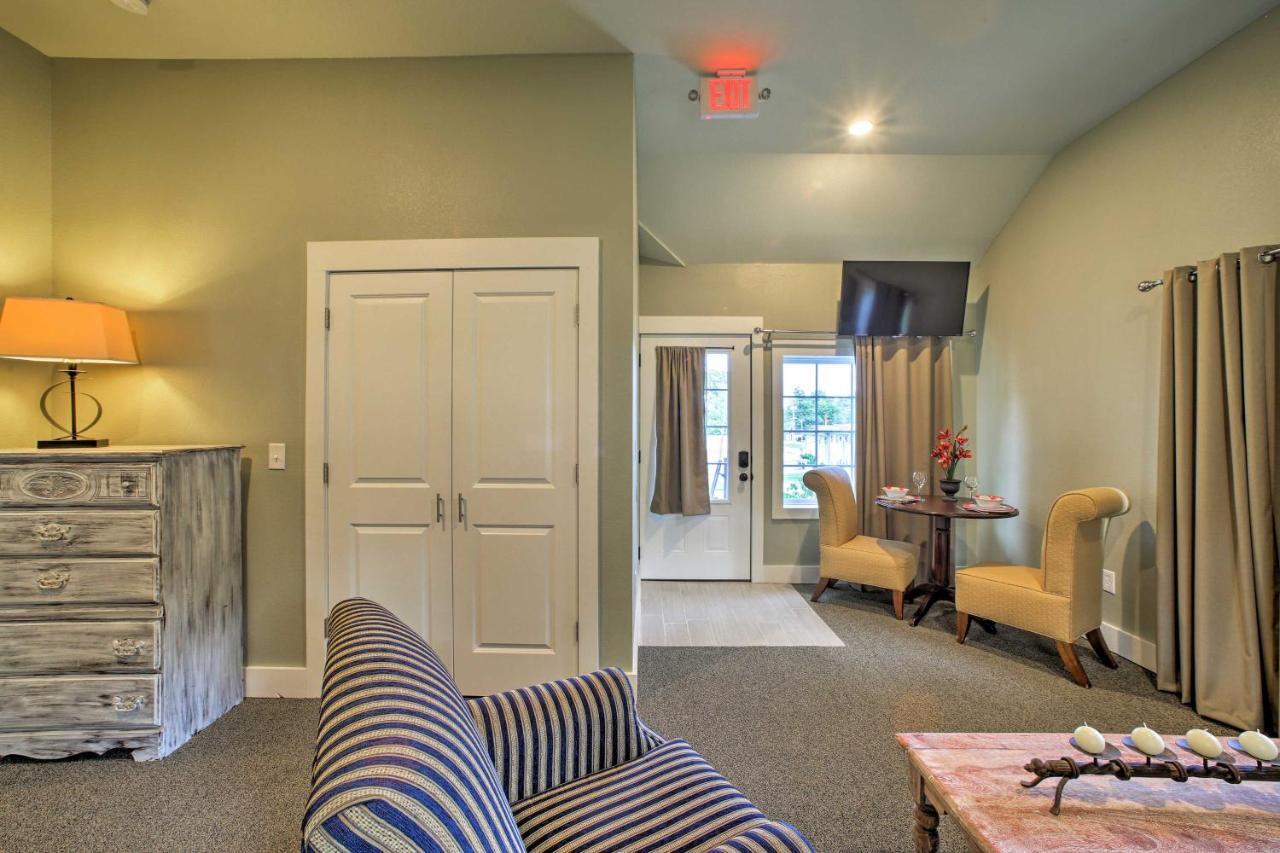 Branson Cottage With Pool Access About 2 Mi To The Strip Exterior foto